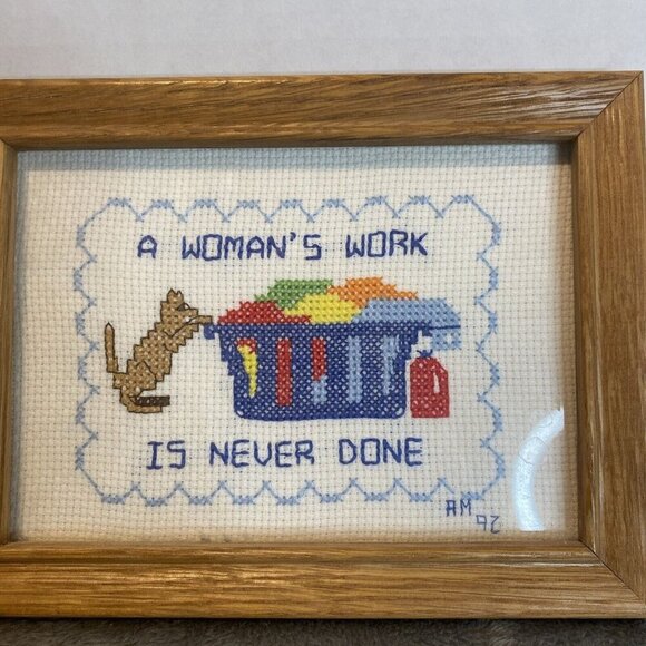 VTG Cross Stitch A Woman’s Work Is Never Done Cat Laundry Framed Picture 6 x 8” - Picture 1 of 8
